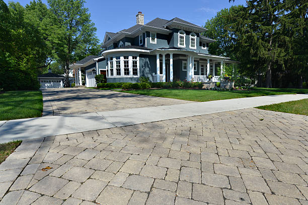 Best Driveway Pavers Cost  in USA